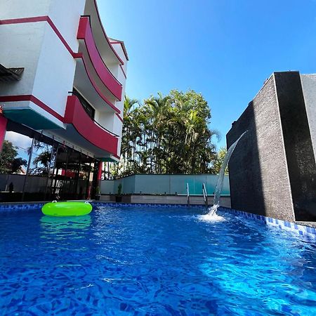 Girivihar Holiday Club - Pure Veg Lonavla Exterior foto