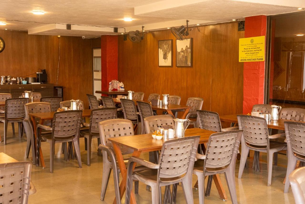 Girivihar Holiday Club - Pure Veg Lonavla Exterior foto