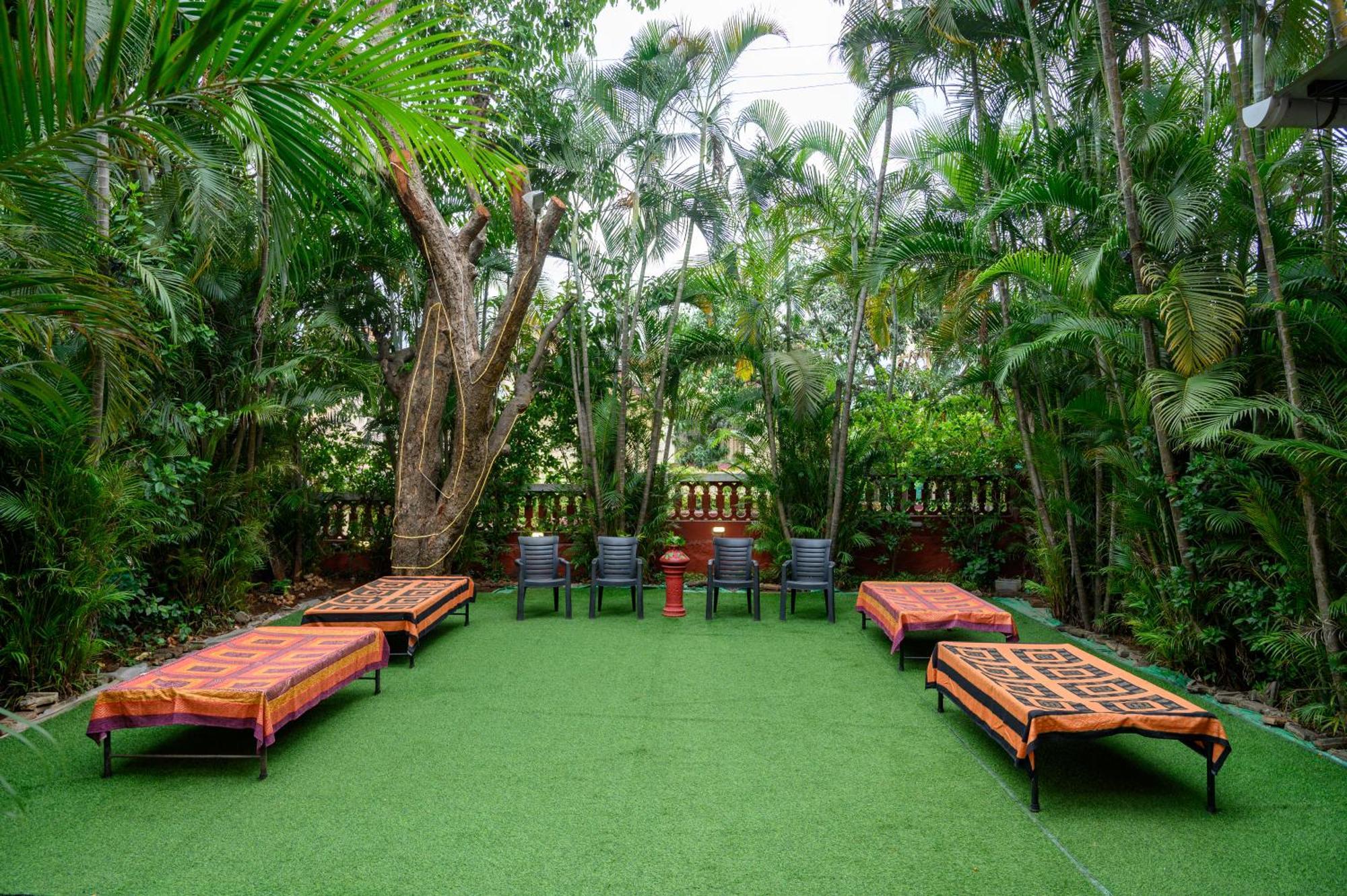 Girivihar Holiday Club - Pure Veg Lonavla Exterior foto